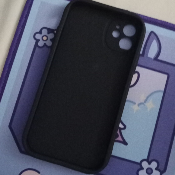 IPHONE 11 CASE PROTECTOR ANIME - Picture 6 of 6